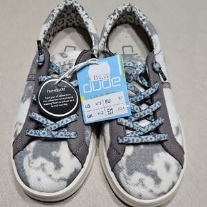 Hey Dude Kids' Gray and White Shoes